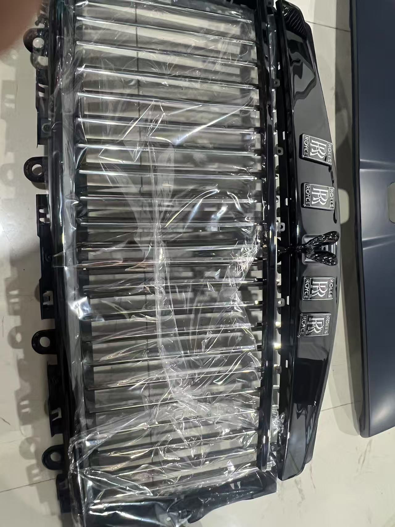 Rolls-Royce Cullinan Upgrade Body Kit - Image 4