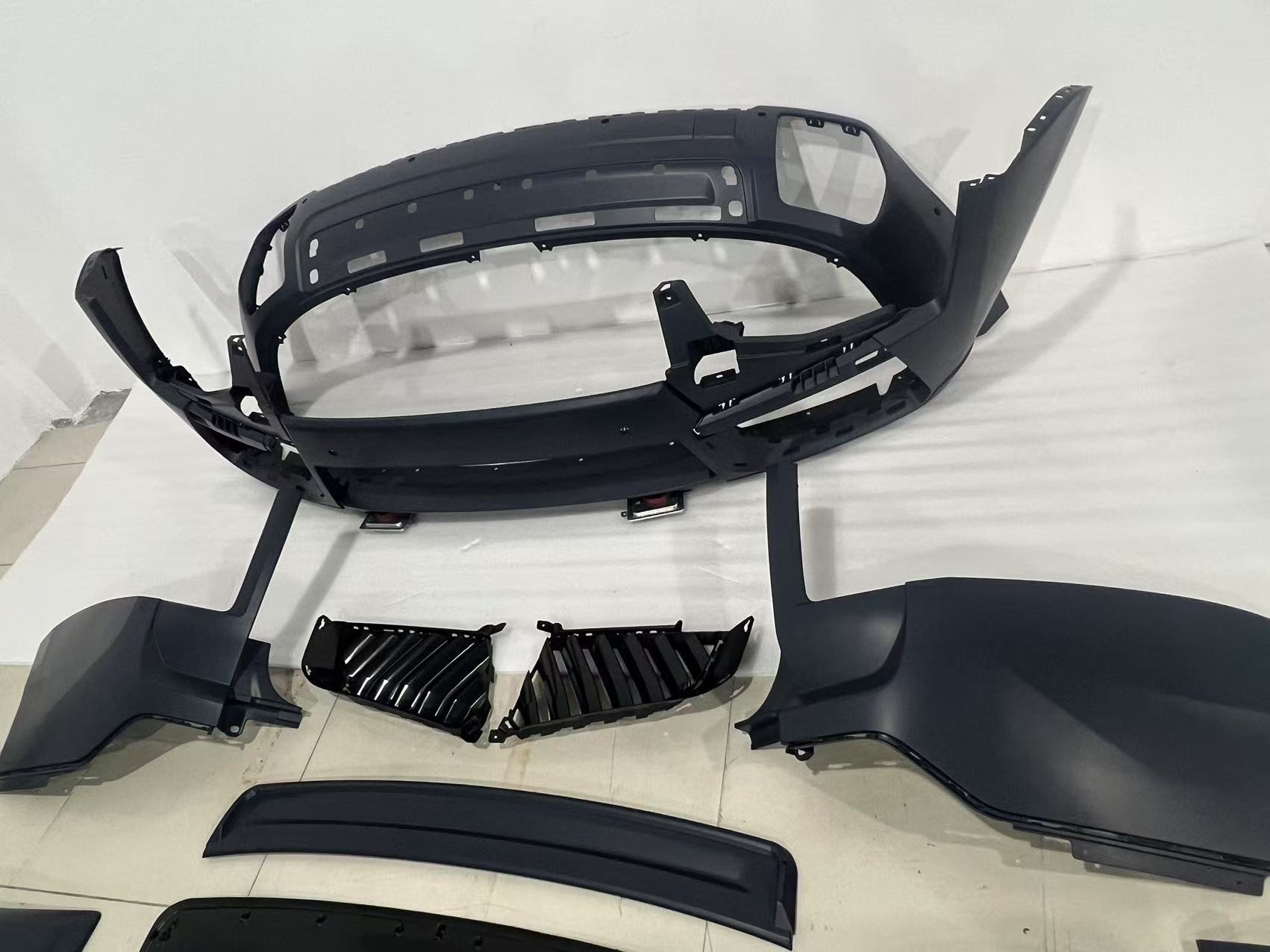 Rolls-Royce Cullinan Upgrade Body Kit - Image 5