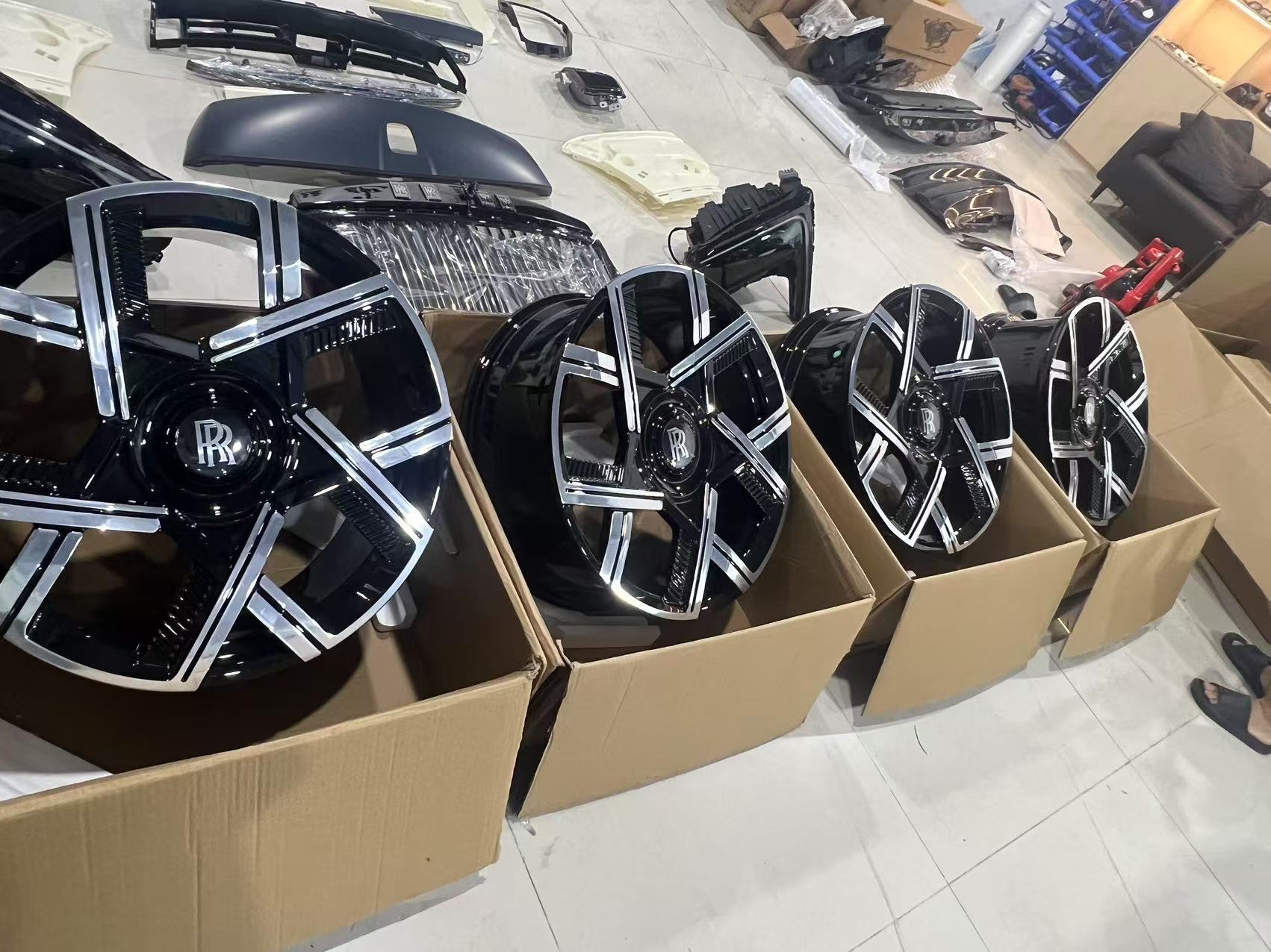 Rolls-Royce Cullinan Upgrade Body Kit - Image 9