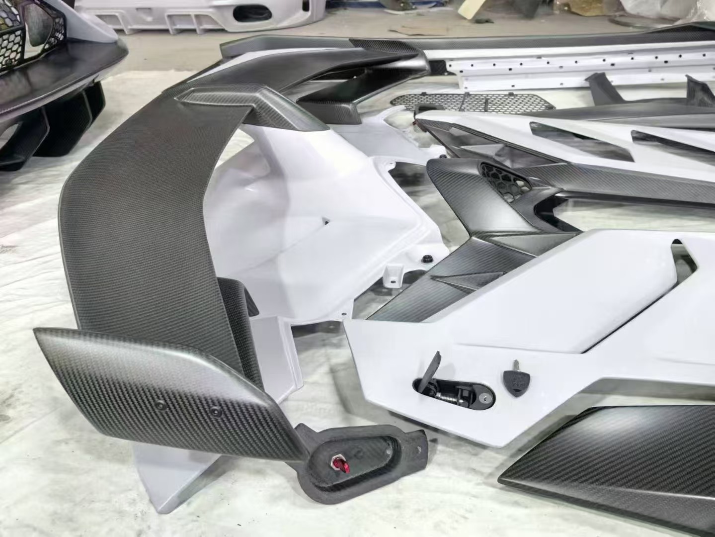 OEM & Custom Parts for Bentley Flying Spur