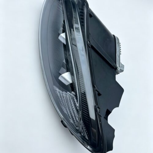 Genuine used left and right headlights for Aston Martin V8 Vantage (Part Nos. 6G3313W029DE, 6G3313W029EE)