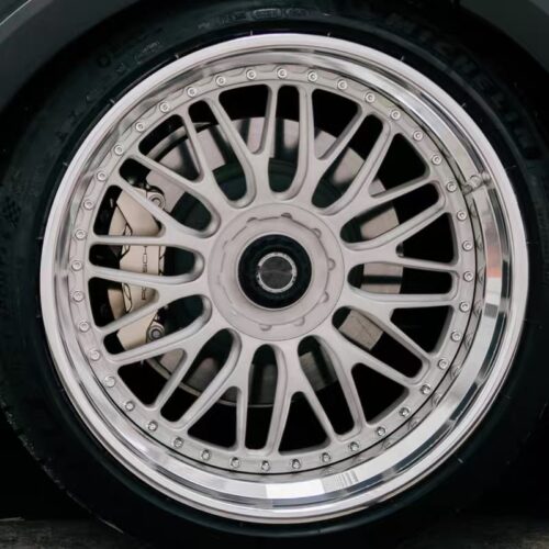 微信图片_20261019154815_672_1 Custom 2-piece forged wheels for Porsche Taycan GTS