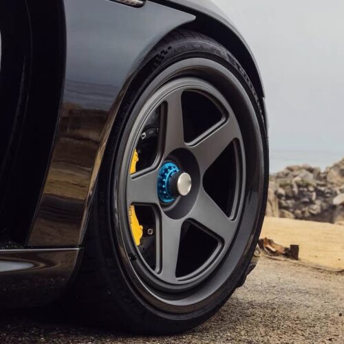 微信图片_20261019160835_714_1 Custom Lightweight Carbon Fiber Wheels for Porsche 911 Carrera GT