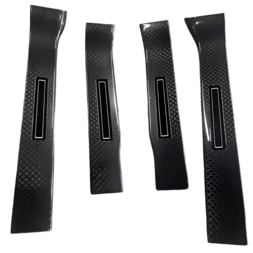 微信图片_20261021162028_1283_1 Carbon fiber illuminated door sill guards with LED for Rolls-Royce Cullinan (51477941575/51477941576)